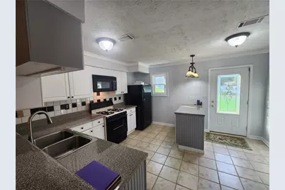 6681 Langtry Lane, Norcross, GA 30093 - Photo 4