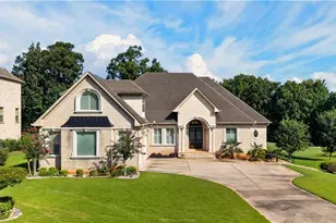 2308 Braunsroth Ln, Hampton, GA 30228 - Photo 2