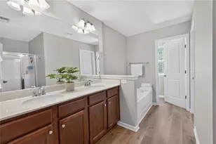 3383 Castleberry Village Cir, Cumming, GA 30040 - Photo 20