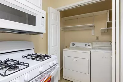 910 Augusta Drive SE, Marietta, GA 30067 - Photo 14