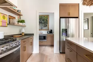 785 Martina Dr, Atlanta, GA 30305 - Photo 10