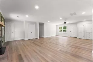 5850 Norton Cir, Flowery Branch, GA 30542 - Photo 10
