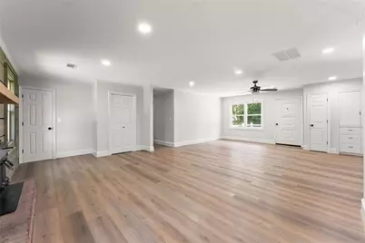 5850 Norton Circle, Flowery Branch, GA 30542 - Photo 10