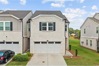 1752 Villageside Court, Lawrenceville, GA 30043 - Photo 2