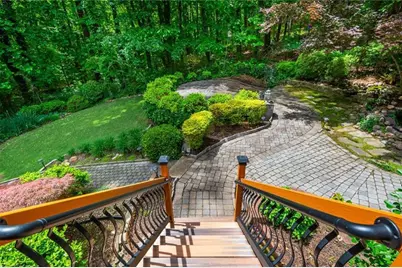 1429 Shadowrock Ct, Marietta, GA 30062 - Photo 40