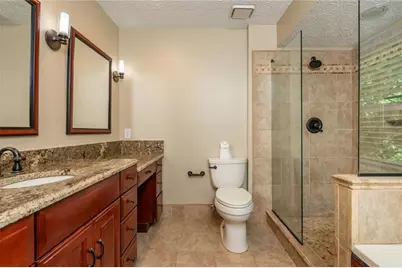 1429 Shadowrock Ct, Marietta, GA 30062 - Photo 26