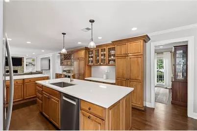 5558 Naylor Court, Peachtree Corners, GA 30092 - Photo 16