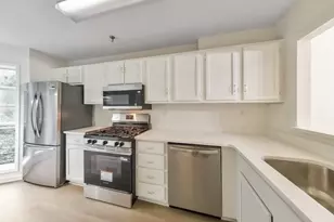 1109 Riverview Dr SE, Marietta, GA 30067 - Photo 4