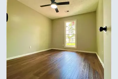 2034 Corners Circle, Lithonia, GA 30058 - Photo 20
