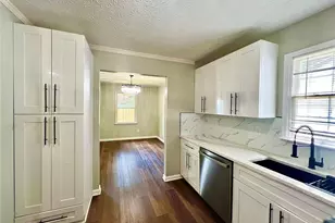 2034 Corners Cir, Lithonia, GA 30058 - Photo 16