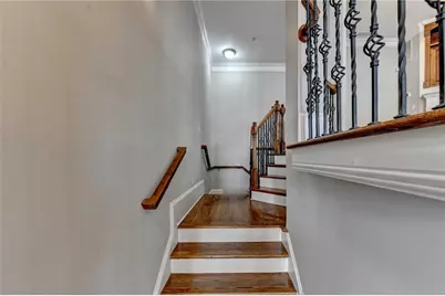 813 Clifton Heights Lane NE, Atlanta, GA 30329 - Photo 4