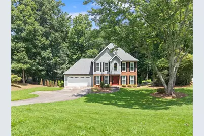 6413 Farm Ridge Court, Flowery Branch, GA 30542 - Photo 2