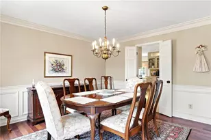 9173 Eves Cir, Roswell, GA 30076 - Photo 14