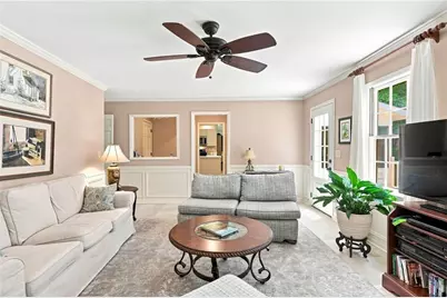 9173 Eves Circle, Roswell, GA 30076 - Photo 8