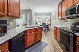 728 Austin Creek Dr, Buford, GA 30518 - Photo 14