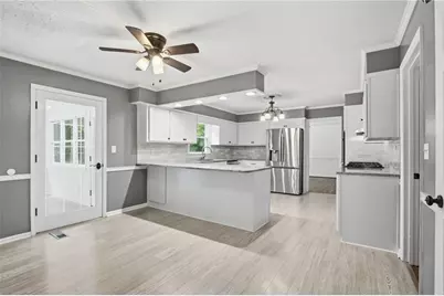 2033 Hessian Court, Stone Mountain, GA 30087 - Photo 16