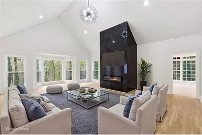 7170 Riverside Drive NW, Atlanta, GA 30328 - Photo 2