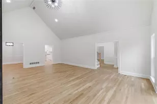 7170 Riverside Dr NW, Atlanta, GA 30328 - Photo 16