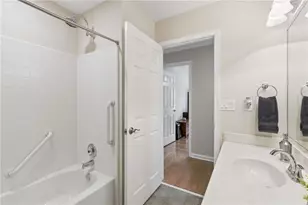 6224 Meadow Run Ct, Peachtree Corners, GA 30092 - Photo 36