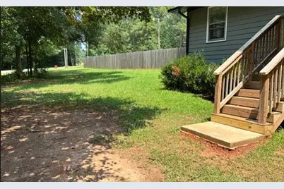1011 Smith Sisters Road, Winder, GA 30680 - Photo 2