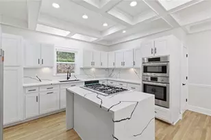 7170 Riverside Dr NW, Atlanta, GA 30328 - Photo 22