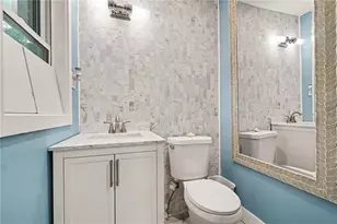 1657 McClelland Ave, East Point, GA 30344 - Photo 8
