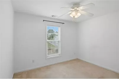 8790 Baycreek Ln, Gainesville, GA 30506 - Photo 18