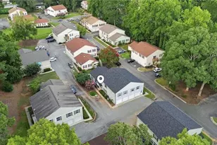 1392 Old Coach Rd SW, Marietta, GA 30008 - Photo 2