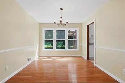440 Hunters Cove Court, Lawrenceville, GA 30044 - Photo 10