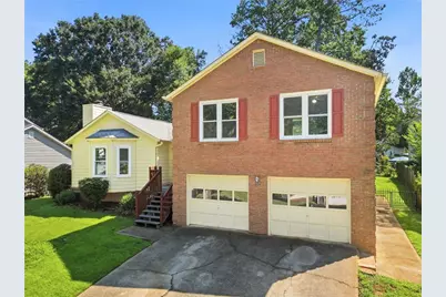 440 Hunters Cove Court, Lawrenceville, GA 30044 - Photo 2