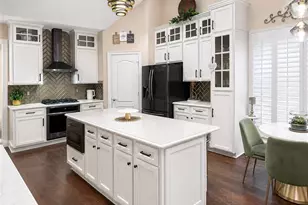 1525 Hartford Terrace, Alpharetta, GA 30004 - Photo 2