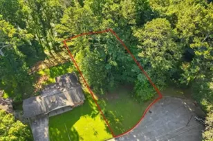 1350 Weston Dr, Decatur, GA 30032 - Photo 1