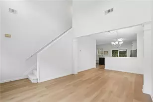 10915 Wittenridge Dr, Alpharetta, GA 30022 - Photo 4