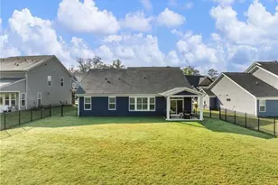 627 Michigan Cir, Hoschton, GA 30548 - Photo 36
