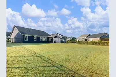 627 Michigan Circle, Hoschton, GA 30548 - Photo 2