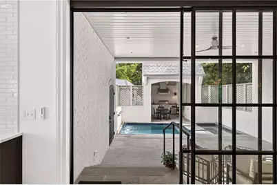 299 The Prado NE, Atlanta, GA 30309 - Photo 22