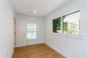 2130 Donald Lee Hollowell Pkwy NW, Atlanta, GA 30318 - Photo 16