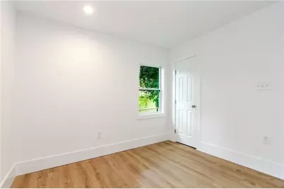 2130 Donald Lee Hollowell Parkway NW, Atlanta, GA 30318 - Photo 10