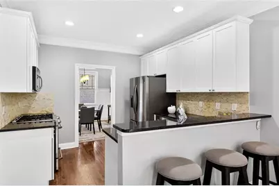 1613 Dupont Commons Drive NW, Atlanta, GA 30318 - Photo 10