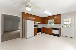 5740 Thompson Bridge Rd, Murrayville, GA 30564 - Photo 12