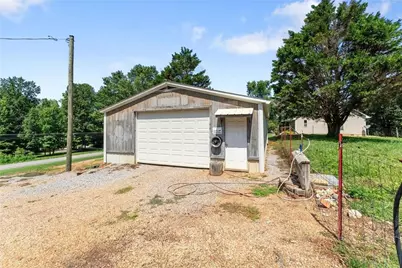 5740 Thompson Bridge Road, Murrayville, GA 30564 - Photo 24