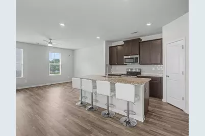 1609 Meadow Crossing, East Point, GA 30344 - Photo 8