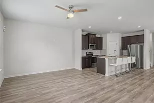 1609 Meadow Crossing, East Point, GA 30344 - Photo 6