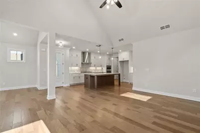 555 Pearl Street, Cumming, GA 30040 - Photo 6