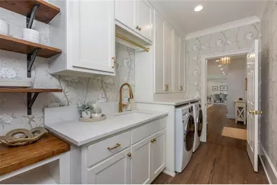 300 Chesterton Circle, Johns Creek, GA 30097 - Photo 20