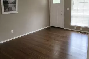 1995 Phillips Dr SE, Atlanta, GA 30315 - Photo 4
