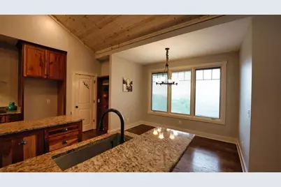 271 Highlands Dr, Clarkesville, GA 30523 - Photo 32