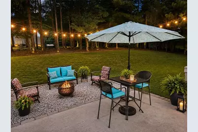 935 Pine Circle, Woodstock, GA 30189 - Photo 8