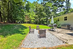 935 Pine Cir, Woodstock, GA 30189 - Photo 8