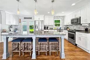 935 Pine Cir, Woodstock, GA 30189 - Photo 4